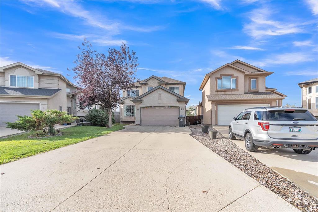 26 Danford Drive, Winnipeg, Manitoba  R2V 4X6 - Photo 1 - 202526586