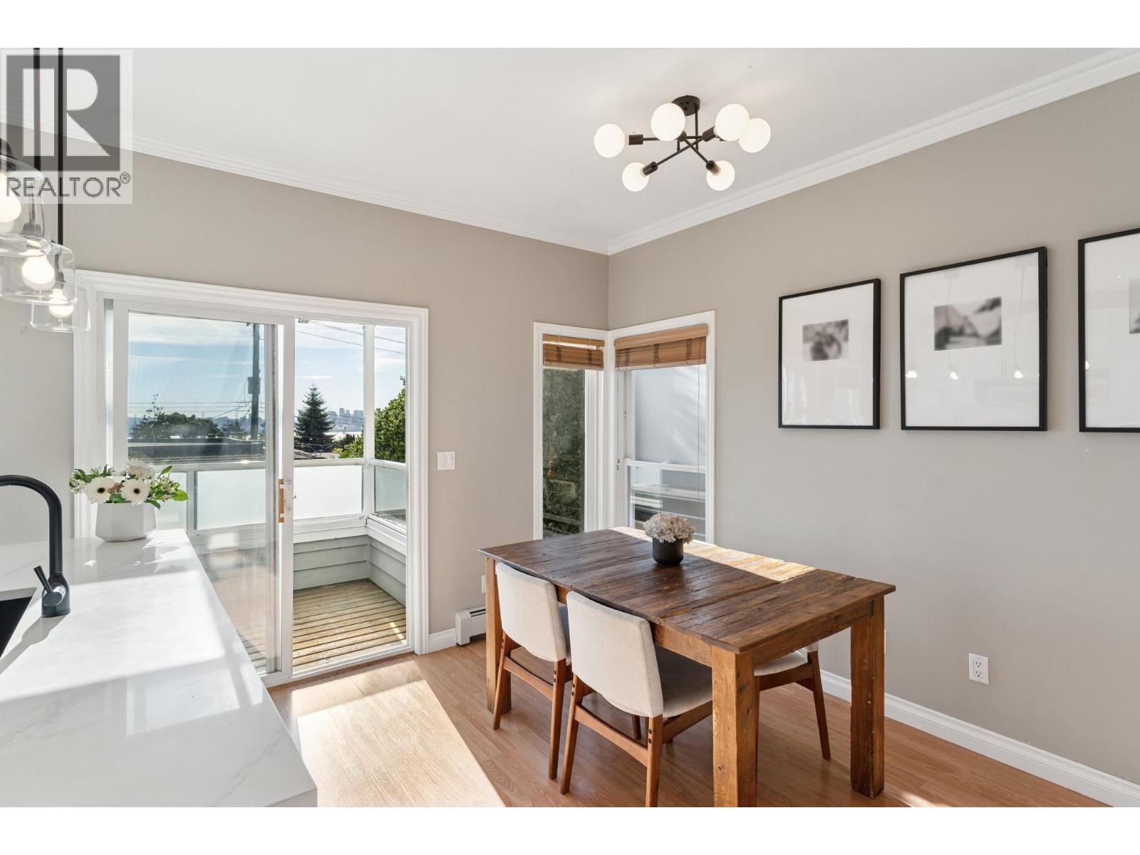 333 E Keith Road, North Vancouver, British Columbia  V7L 1V6 - Photo 11 - R3058381