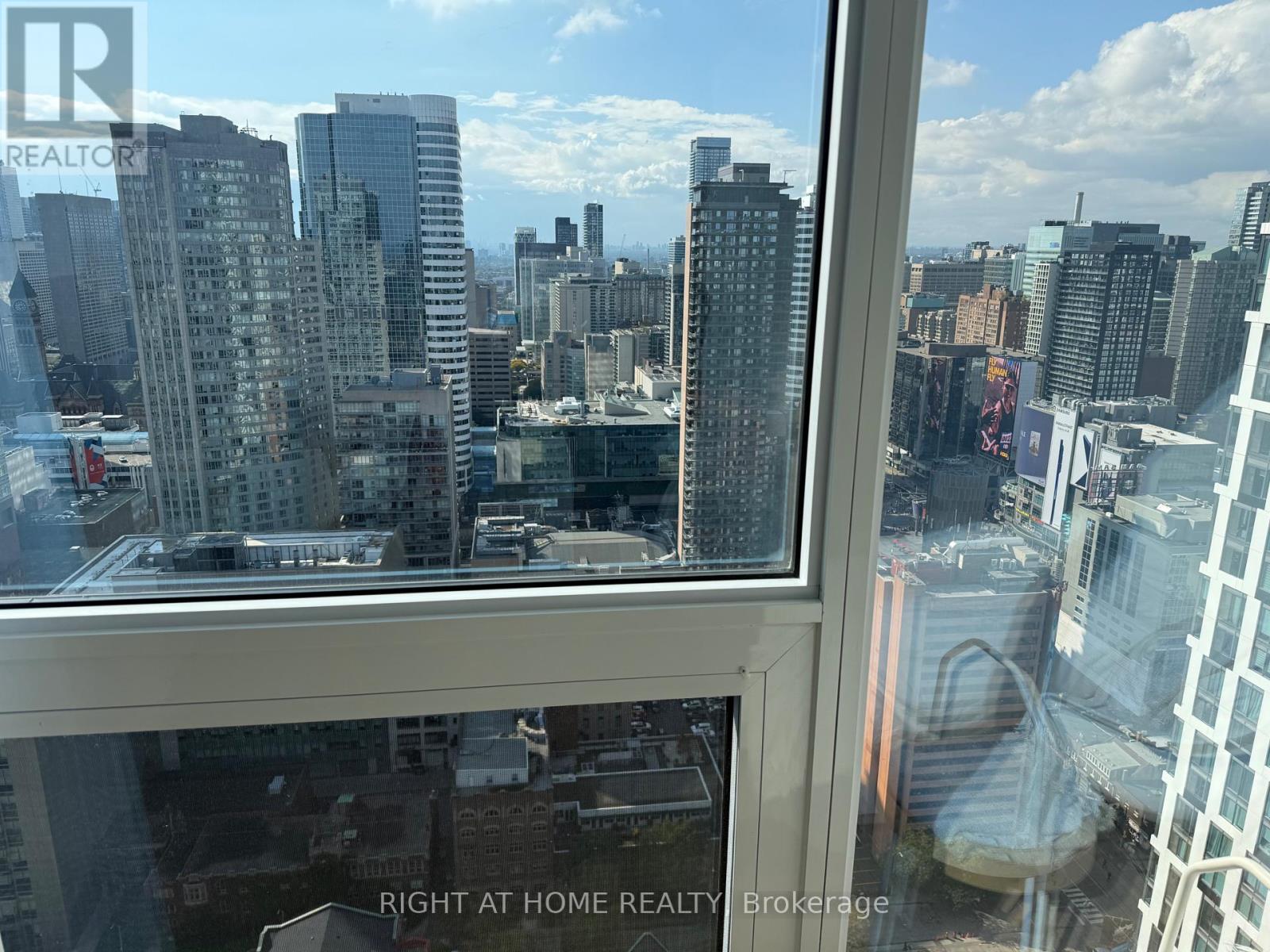 4011 - 82 Dalhousie Street, Toronto, Ontario  M5B 0C5 - Photo 22 - C12464213