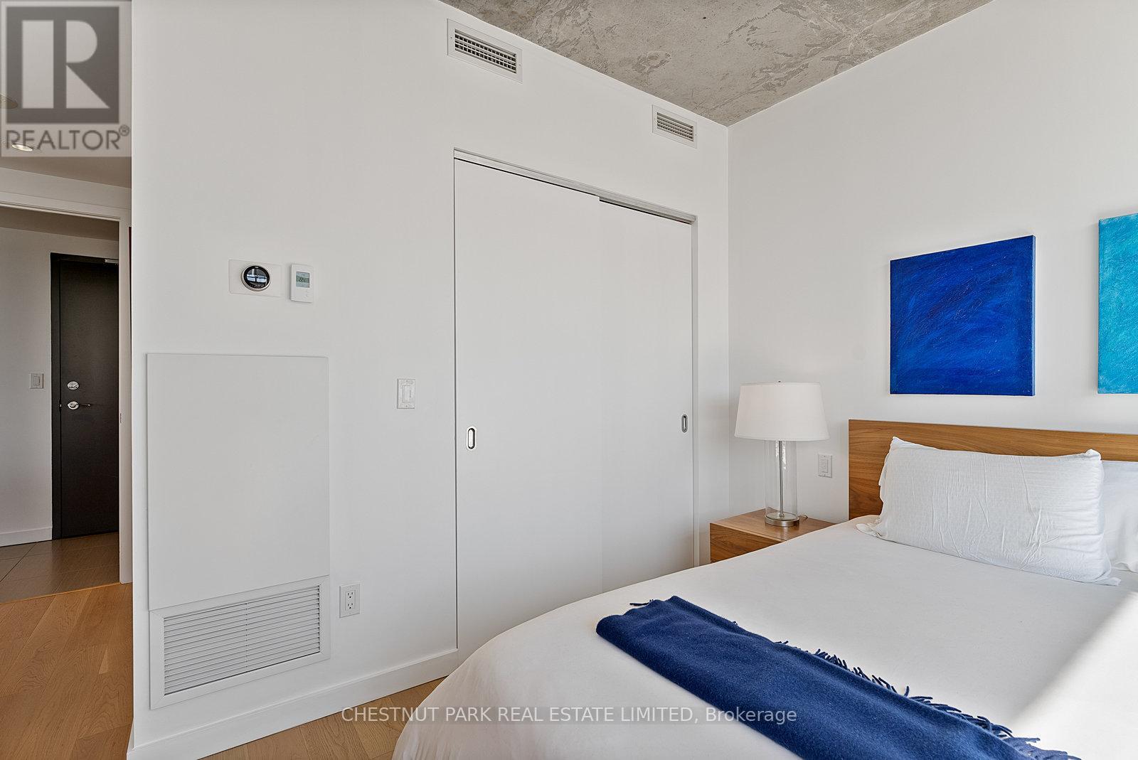 2502 - 281 Mutual Street, Toronto, Ontario  M4Y 3C4 - Photo 25 - C12464227