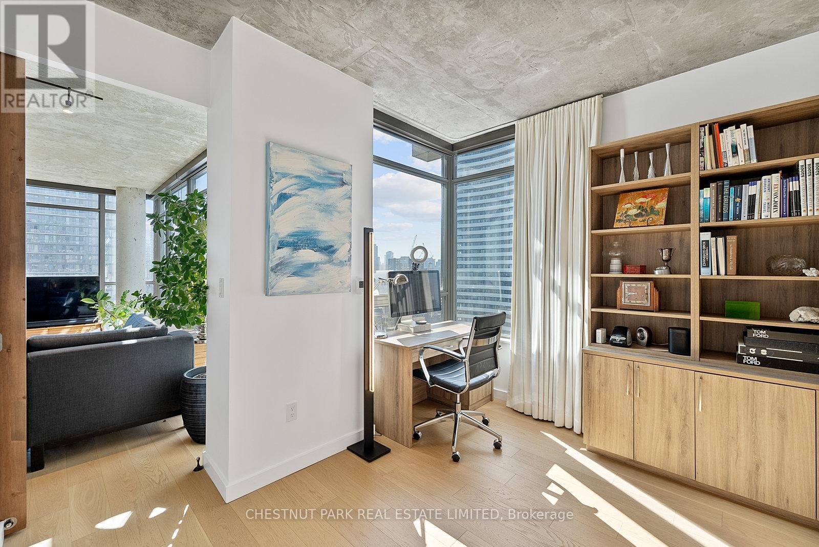 2502 - 281 Mutual Street, Toronto, Ontario  M4Y 3C4 - Photo 30 - C12464227