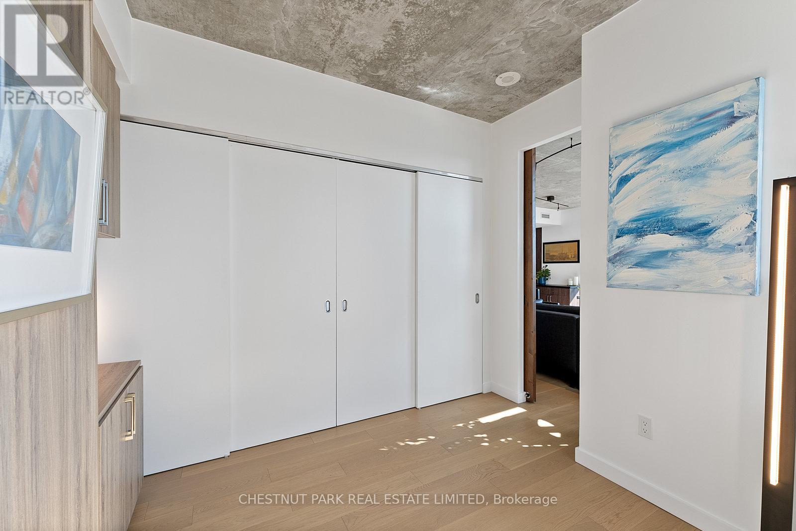 2502 - 281 Mutual Street, Toronto, Ontario  M4Y 3C4 - Photo 33 - C12464227