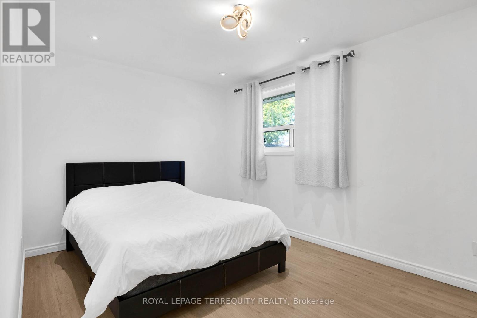 22 Brightside Drive, Toronto, Ontario  M1E 3Z1 - Photo 17 - E12464204