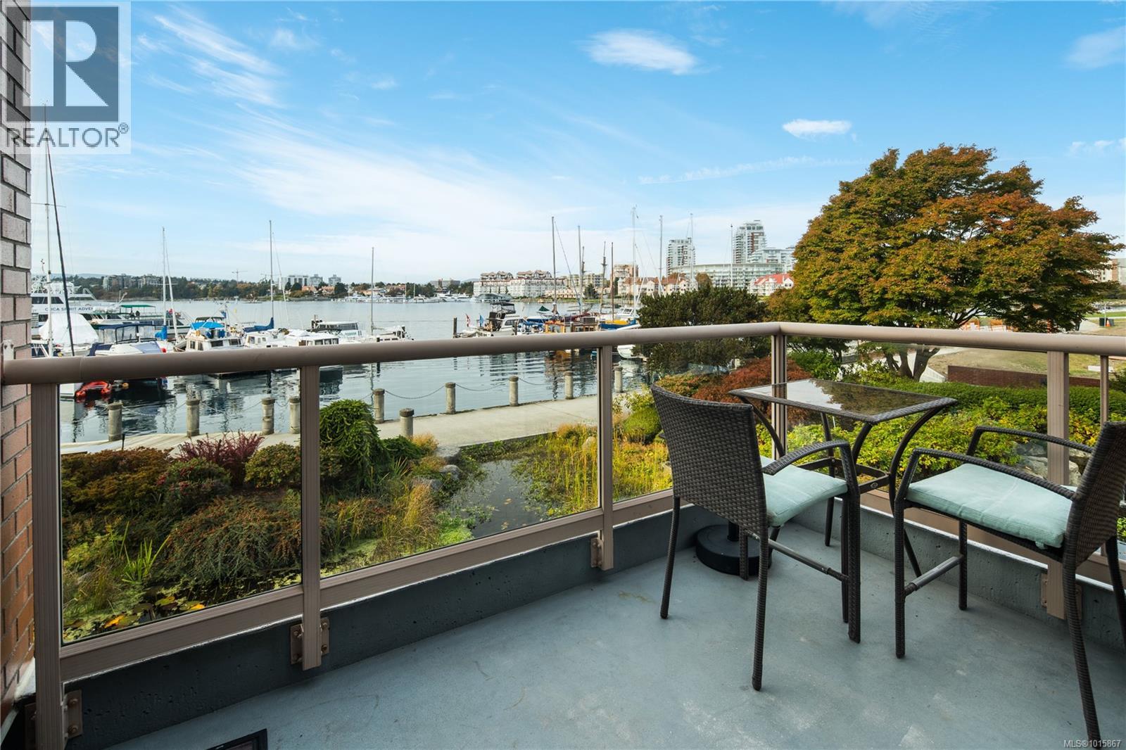 203 636 Montreal St, Victoria, British Columbia  V8V 4Y1 - Photo 12 - 1015867