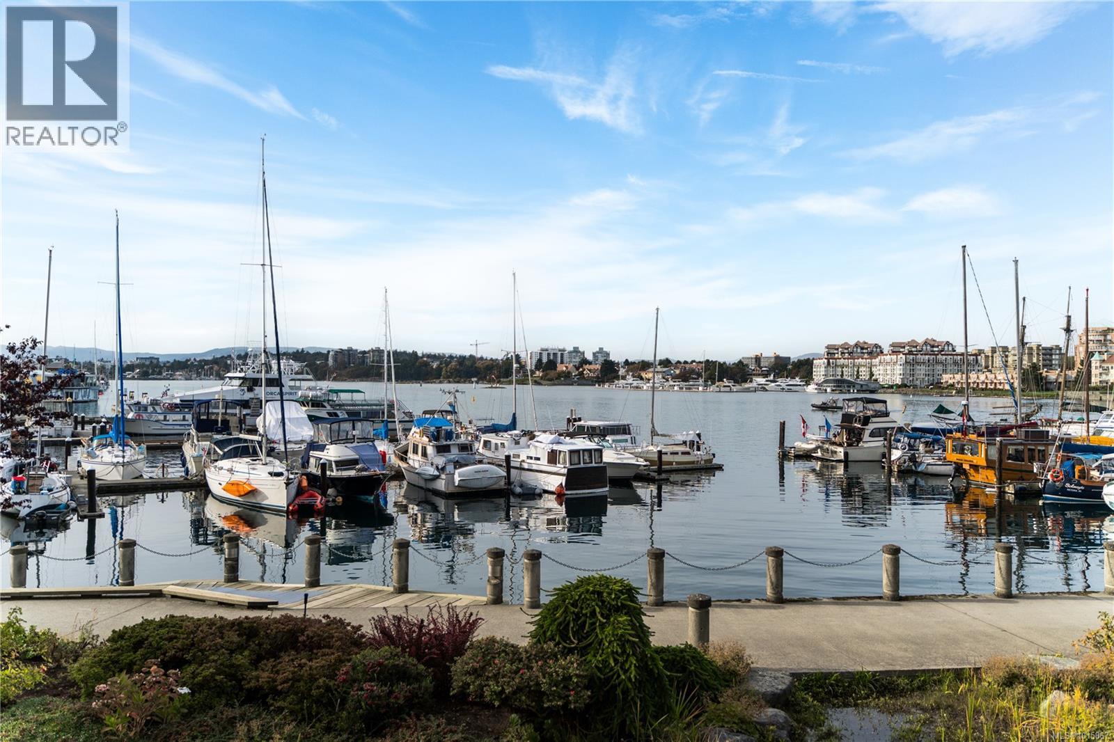 203 636 Montreal St, Victoria, British Columbia  V8V 4Y1 - Photo 13 - 1015867