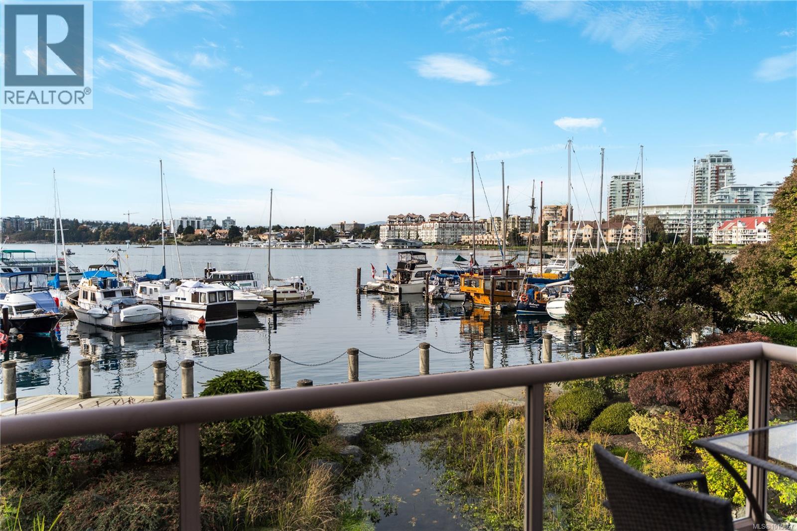 203 636 Montreal St, Victoria, British Columbia  V8V 4Y1 - Photo 16 - 1015867