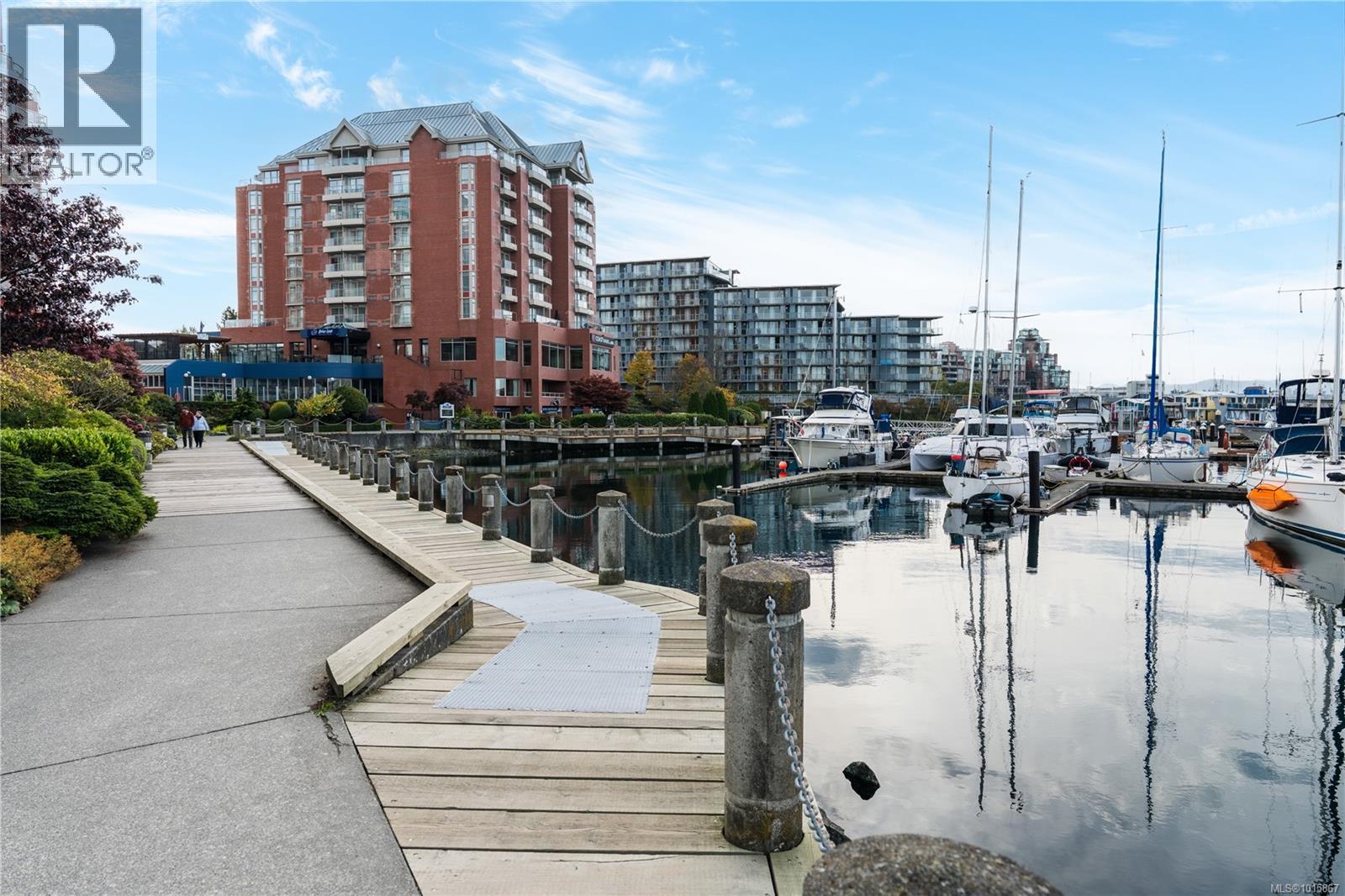 203 636 Montreal St, Victoria, British Columbia  V8V 4Y1 - Photo 35 - 1015867