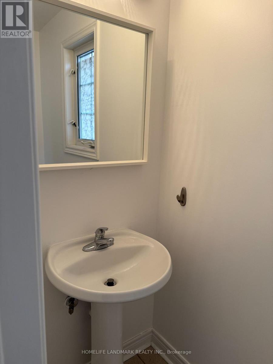 37 Osmond Appleton Road, Markham, Ontario  L6E 1W3 - Photo 4 - N12464189