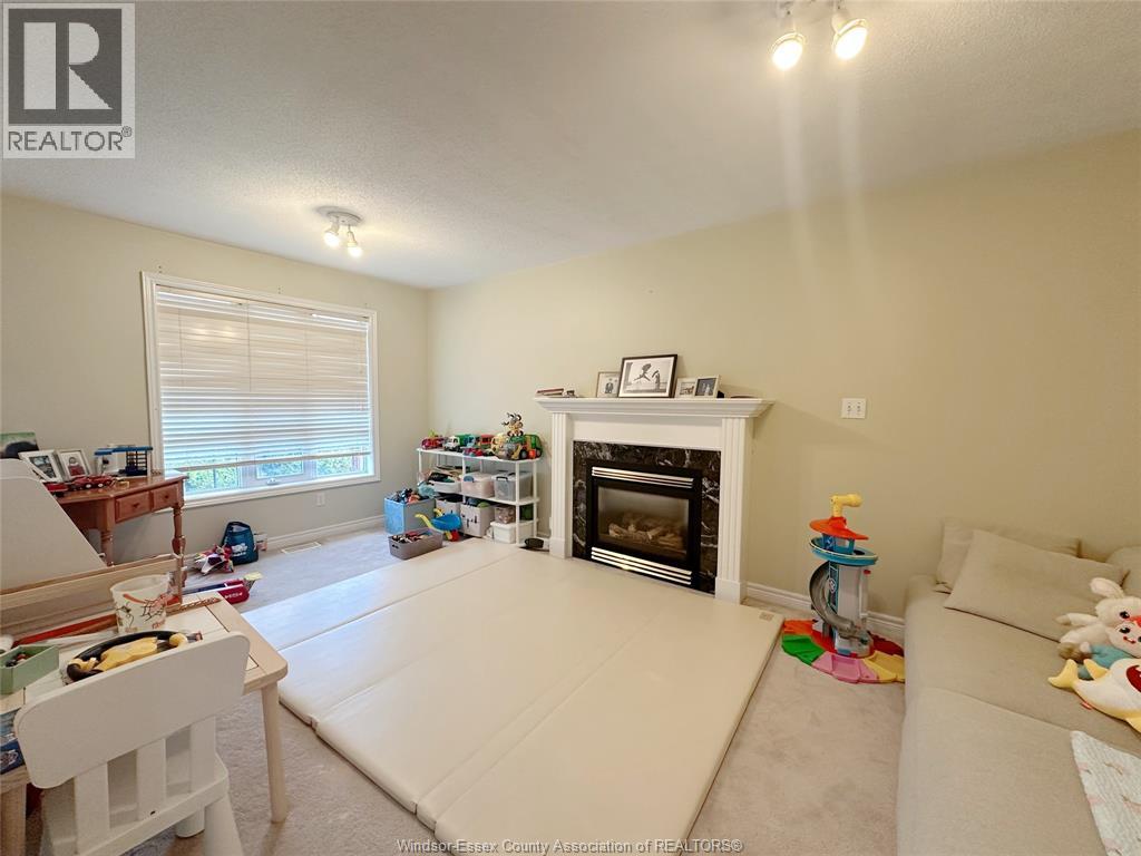 940 Greenpark, Windsor, Ontario  N8P 1J3 - Photo 12 - 25026237