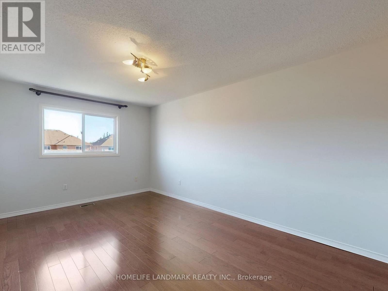 60 Cariglia Trail, Markham, Ontario  L3R 4W8 - Photo 22 - N12424669