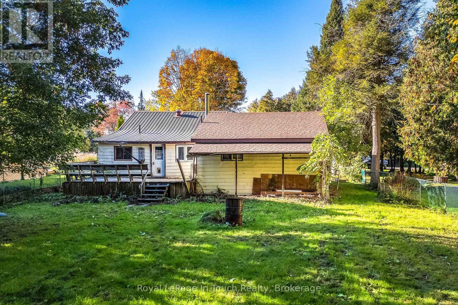 77 King Road, Tay (Waubaushene), Ontario  L0K 2C0 - Photo 5 - S12464256