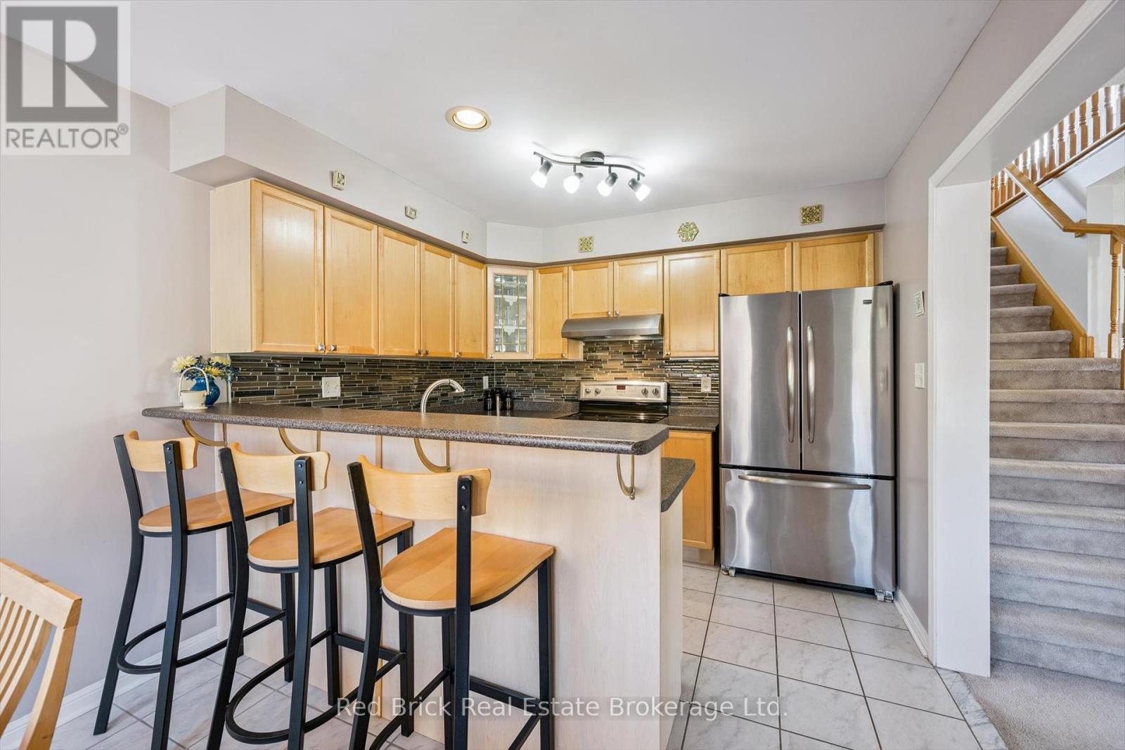 7241 Torrisdale Lane, Mississauga (Meadowvale Village), Ontario  L5N 7Y7 - Photo 10 - W12464244
