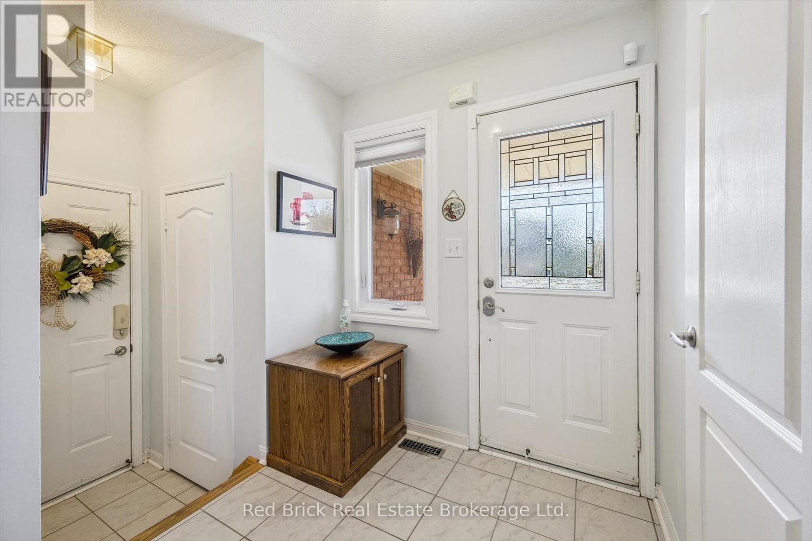 7241 Torrisdale Lane, Mississauga (Meadowvale Village), Ontario  L5N 7Y7 - Photo 19 - W12464244