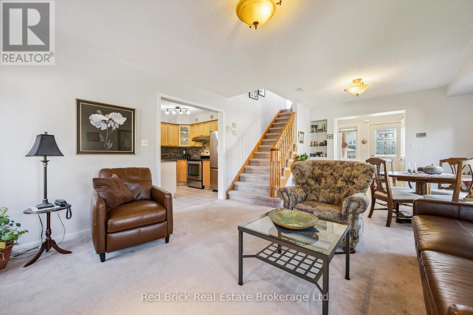 7241 Torrisdale Lane, Mississauga (Meadowvale Village), Ontario  L5N 7Y7 - Photo 9 - W12464244