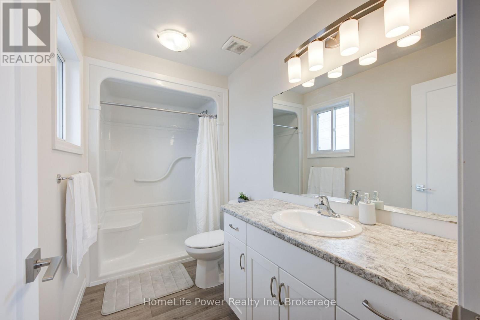 4 Braun Avenue, Tillsonburg, Ontario  N4G 0K5 - Photo 31 - X12464284