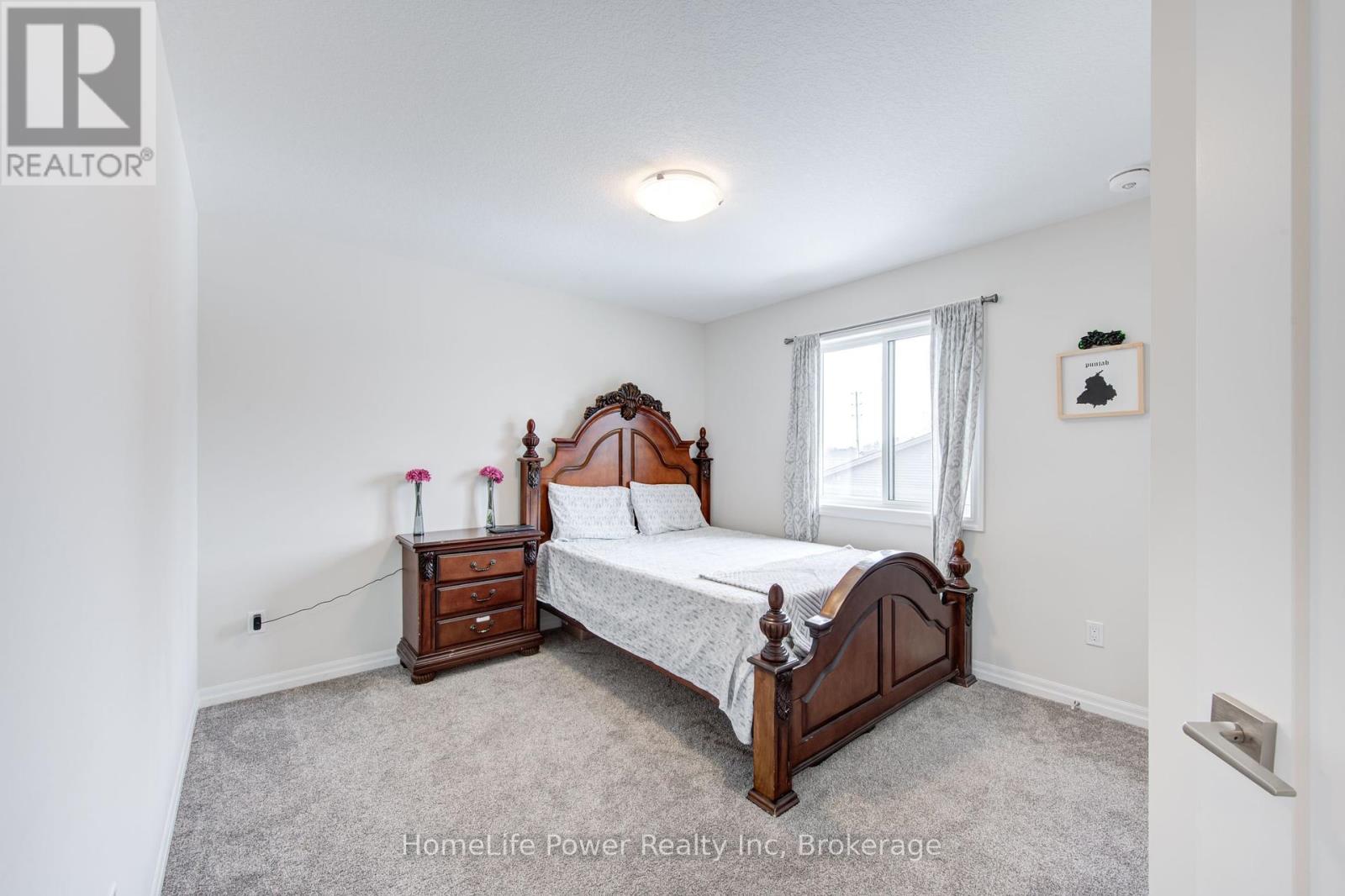 4 Braun Avenue, Tillsonburg, Ontario  N4G 0K5 - Photo 35 - X12464284