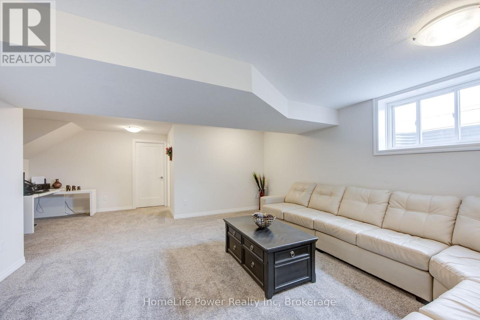 4 Braun Avenue, Tillsonburg, Ontario  N4G 0K5 - Photo 42 - X12464284
