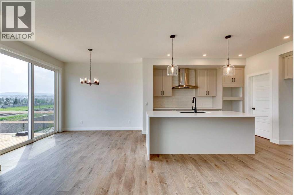 99 Saddlebred Place, Cochrane, Alberta  T4C 3E6 - Photo 14 - A2264758