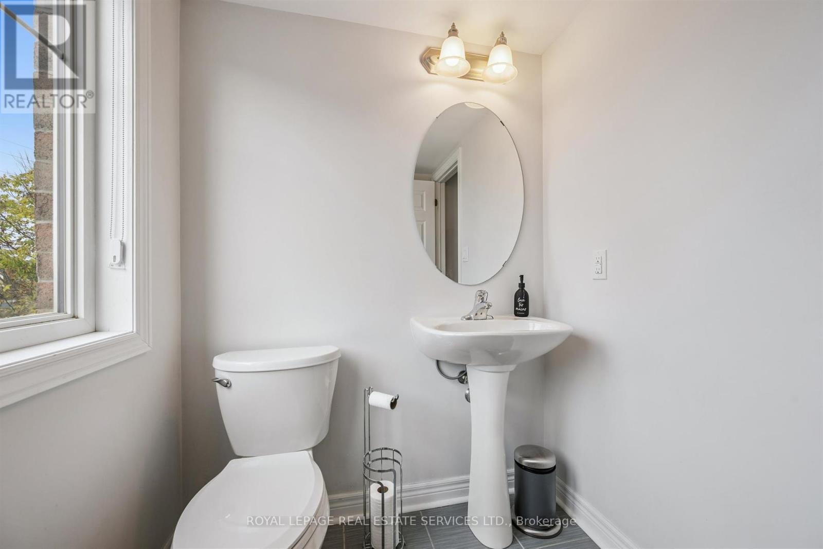 6 - 2006 Trawden Way, Oakville, Ontario  L6M 0M1 - Photo 23 - W12464197