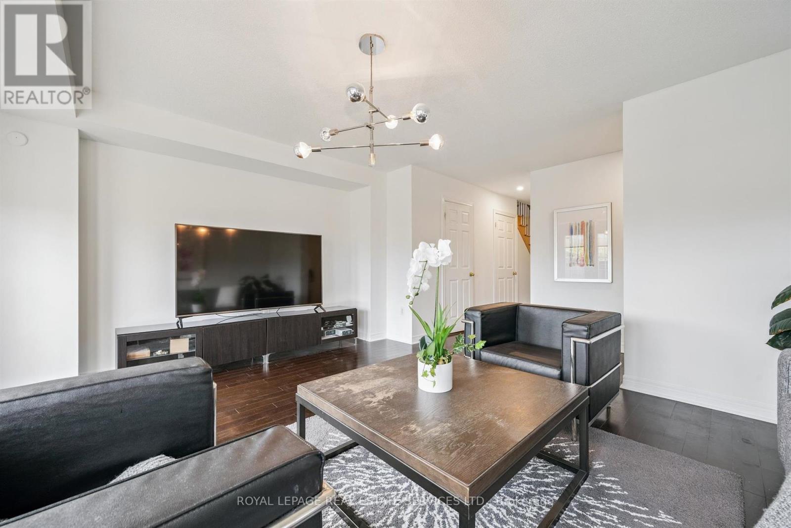 6 - 2006 Trawden Way, Oakville, Ontario  L6M 0M1 - Photo 8 - W12464197