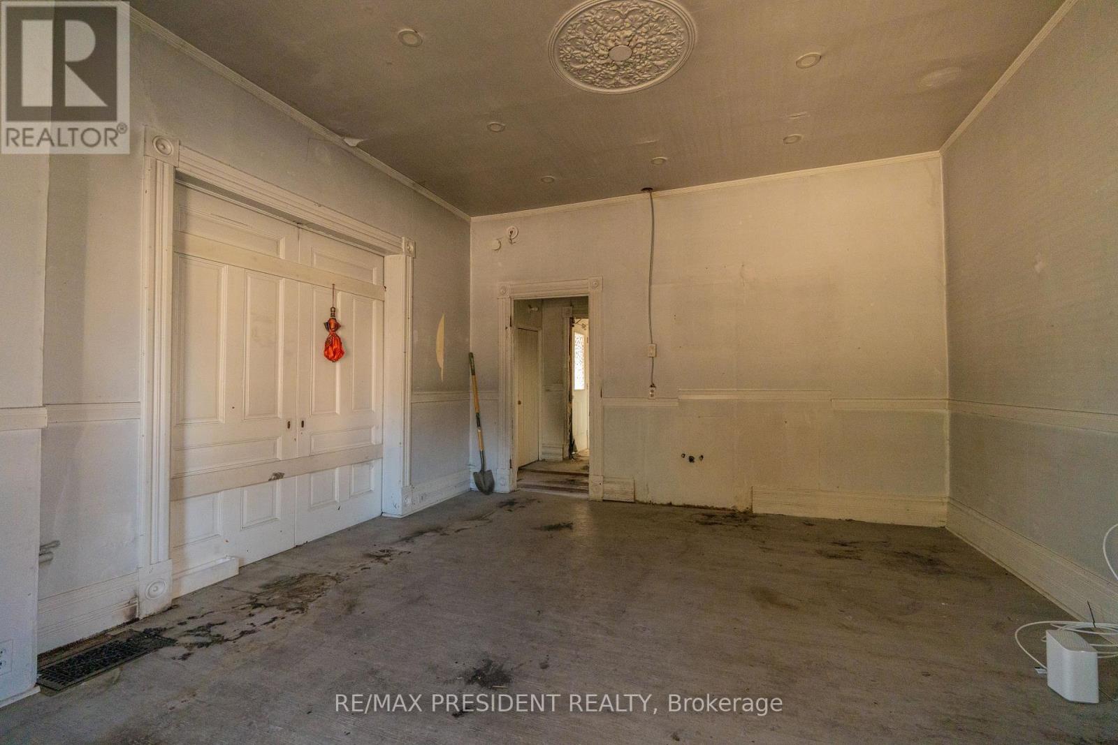 2 David Street, Brampton, Ontario  L6X 1J1 - Photo 11 - W12464201