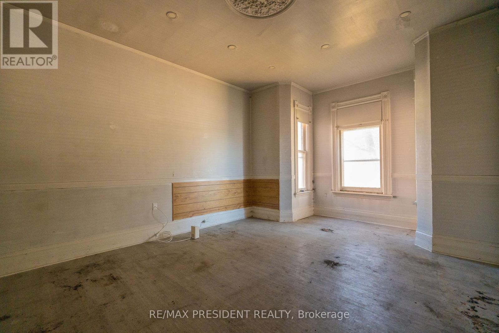 2 David Street, Brampton, Ontario  L6X 1J1 - Photo 6 - W12464201