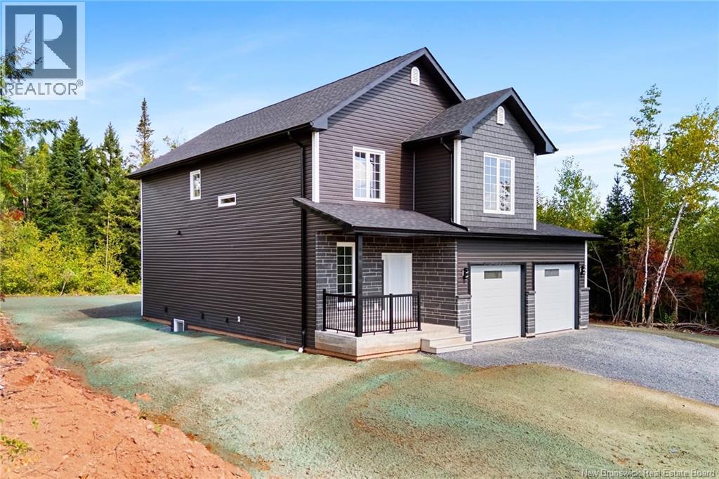 34 Winterberry Drive, Fredericton, New Brunswick  E3C 0C3 - Photo 2 - NB126137