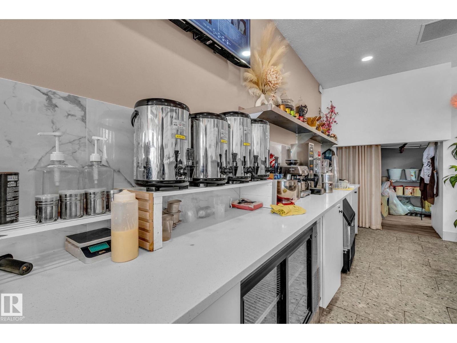 2230 Trumpeter Wy Nw, Edmonton, Alberta  T5S 0N5 - Photo 17 - E4462201