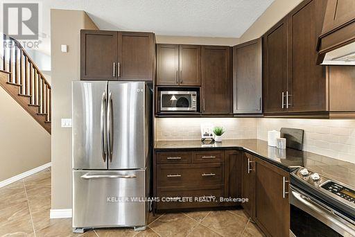 100 Fall Fair Way, Hamilton, Ontario  L0R 1C0 - Photo 11 - X12464186