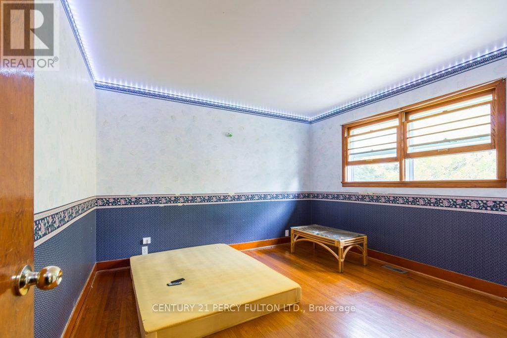 Main - 71 Prince Of Wales Drive, Belleville, Ontario  K8P 2T6 - Photo 12 - X12464187