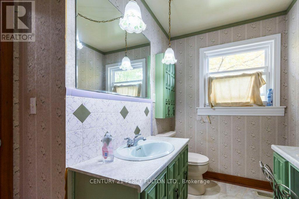 Main - 71 Prince Of Wales Drive, Belleville, Ontario  K8P 2T6 - Photo 17 - X12464187