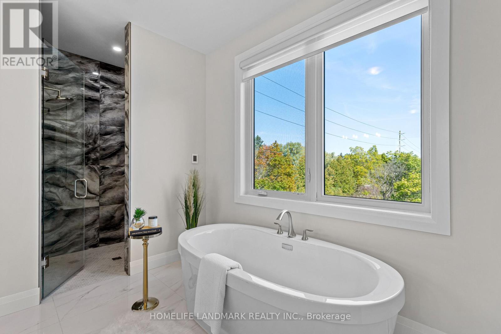 451 Warner Terrace, London North, Ontario  N6G 0E6 - Photo 22 - X12464207