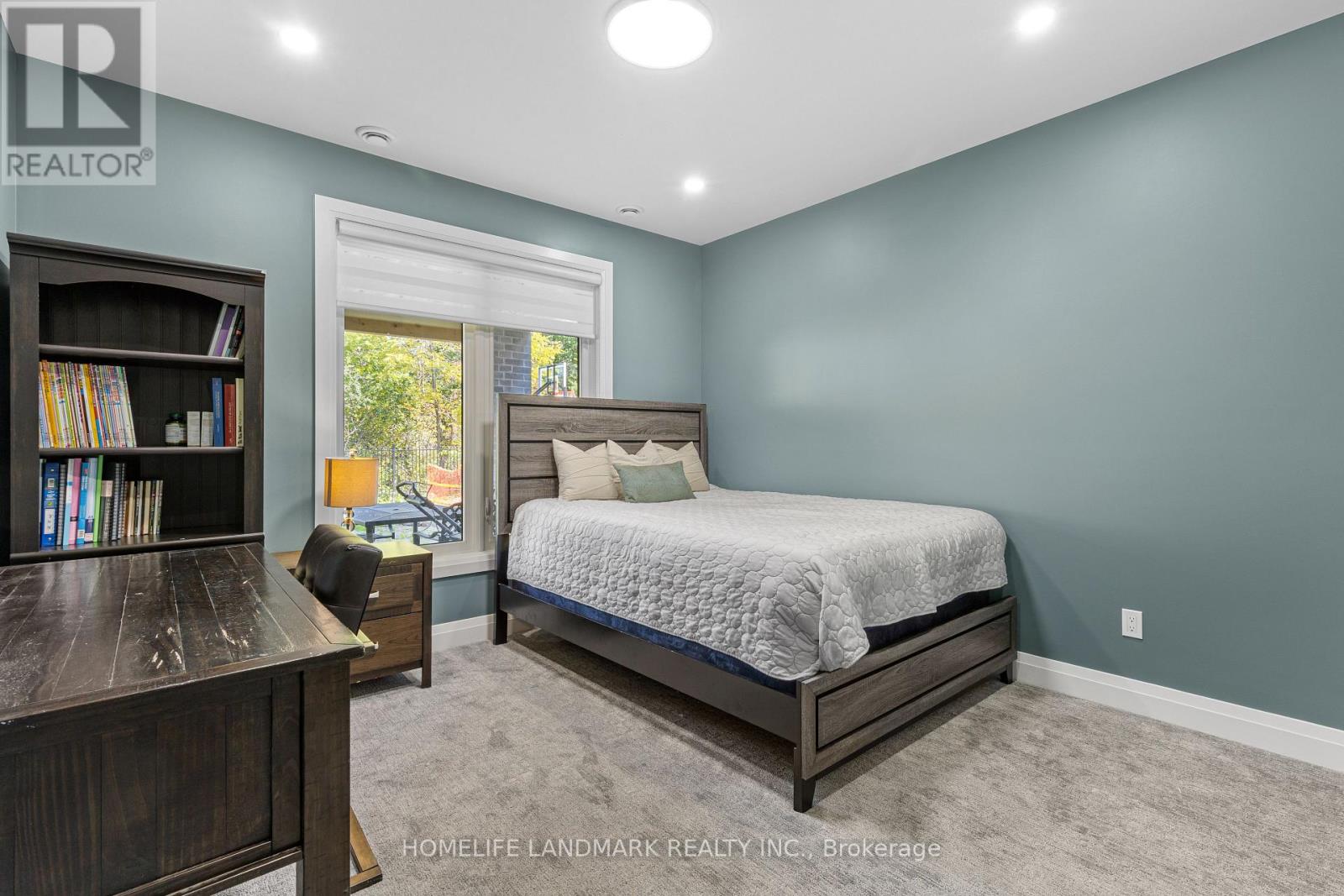 451 Warner Terrace, London North, Ontario  N6G 0E6 - Photo 34 - X12464207