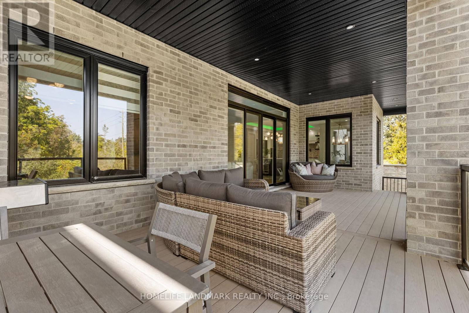 451 Warner Terrace, London North, Ontario  N6G 0E6 - Photo 39 - X12464207