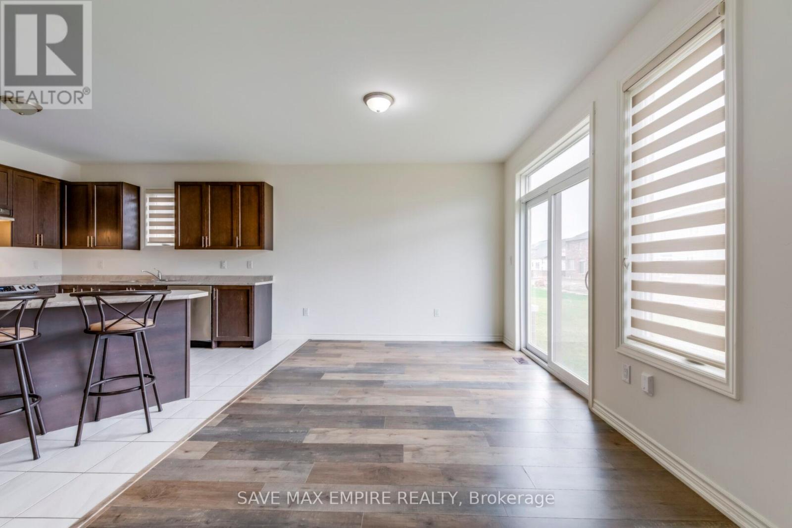 1207 Green Acres Drive, Fort Erie, Ontario  L2A 0C9 - Photo 16 - X12464218