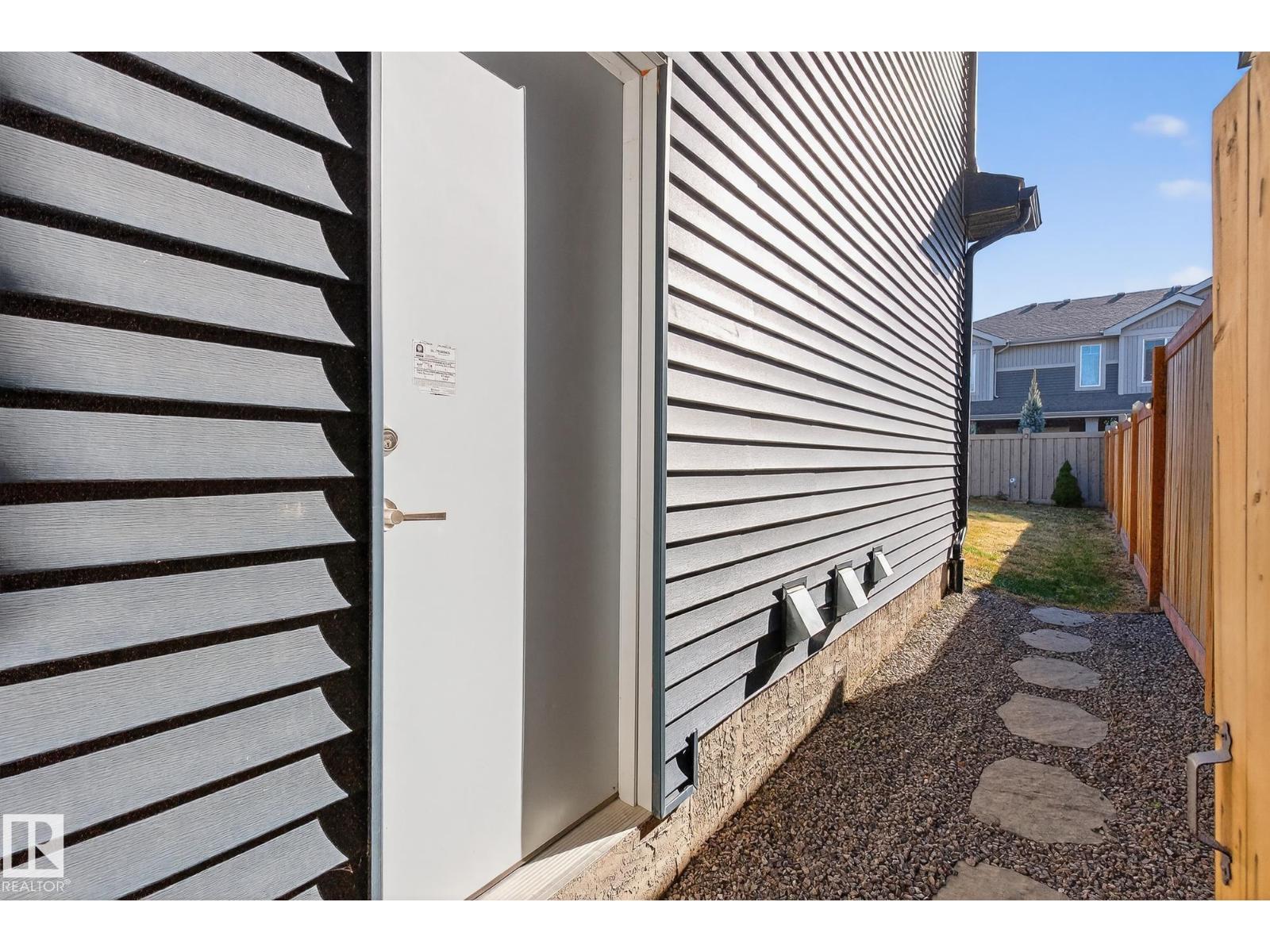 22015 85 Ave Nw, Edmonton, Alberta  T5T 7E4 - Photo 19 - E4462200