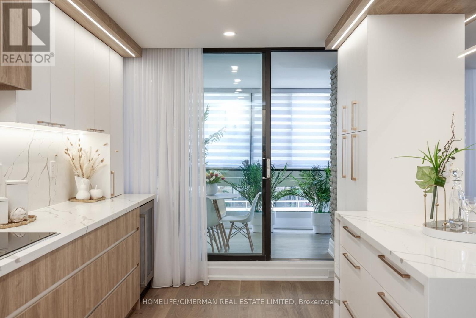 1002 - 240 Heath Street W, Toronto, Ontario  M5P 3L5 - Photo 29 - C12463655