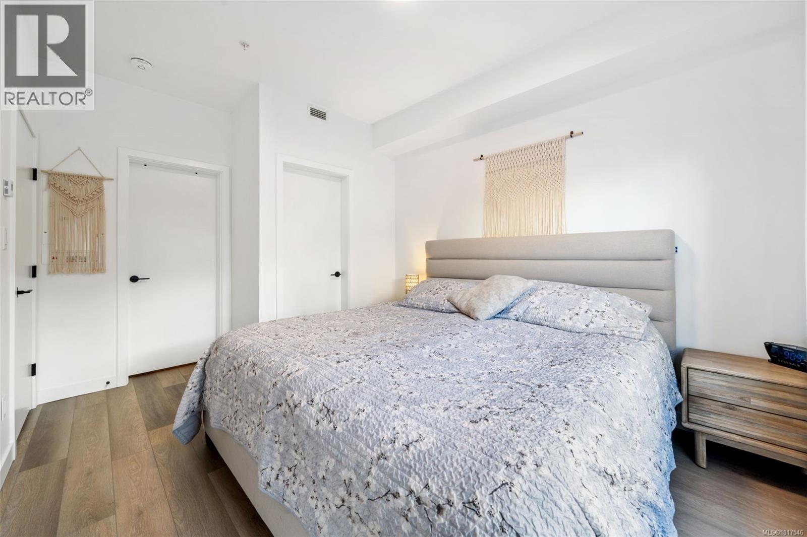 100 3564b Ryder Hesjedal Way, Colwood, British Columbia V9C 0V3 - Photo 10 - 1017546