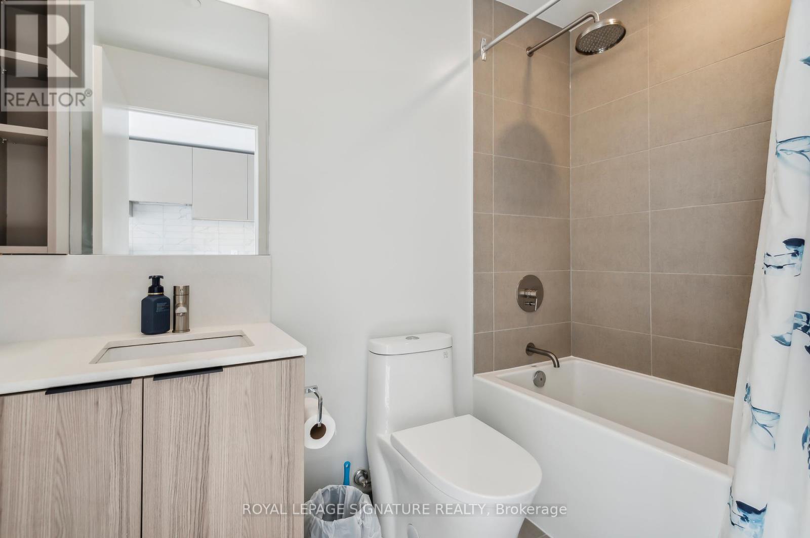 2315 - 55 Mercer Street, Toronto, Ontario  M5V 0W4 - Photo 11 - C12464228