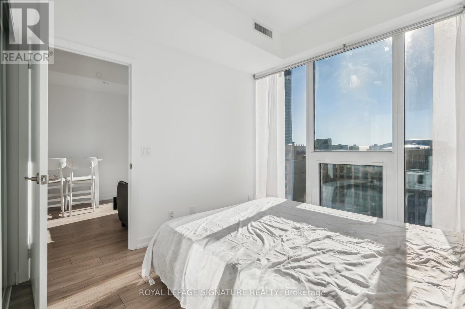 2315 - 55 Mercer Street, Toronto, Ontario  M5V 0W4 - Photo 15 - C12464228