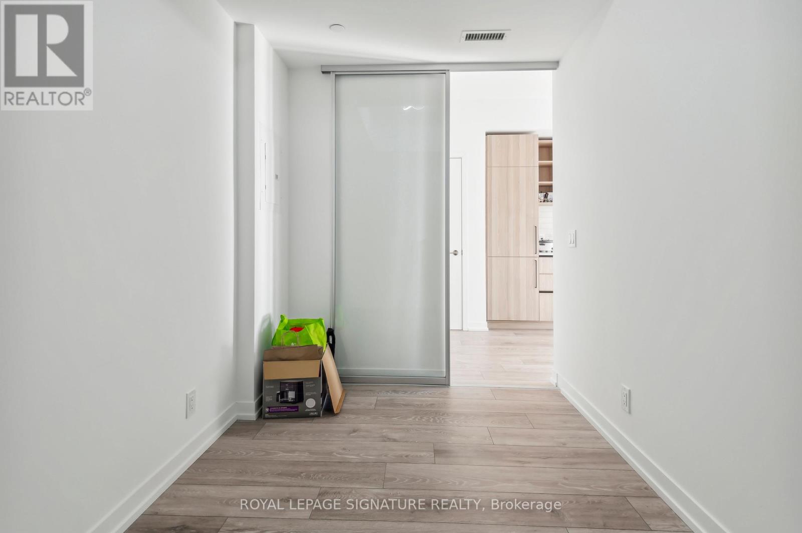 2315 - 55 Mercer Street, Toronto, Ontario  M5V 0W4 - Photo 18 - C12464228