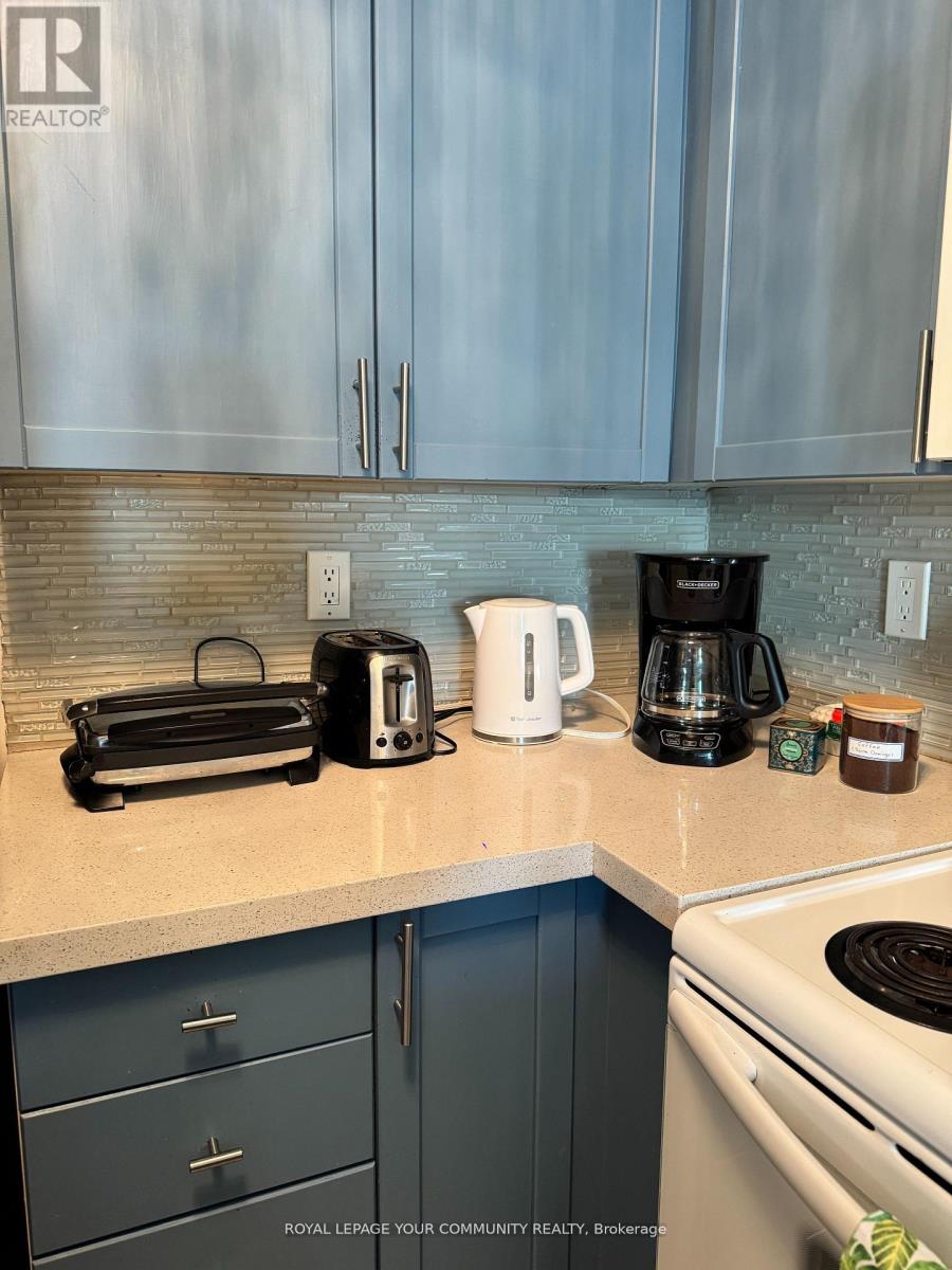 706 - 28 Harrison Garden Boulevard, Toronto, Ontario  M2N 7B5 - Photo 13 - C12464243