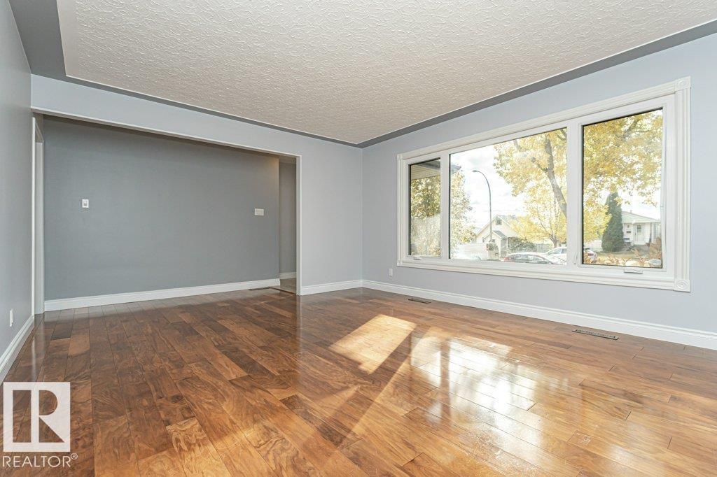 10432 64 Av Nw, Edmonton, Alberta  T6H 1S7 - Photo 8 - E4462202