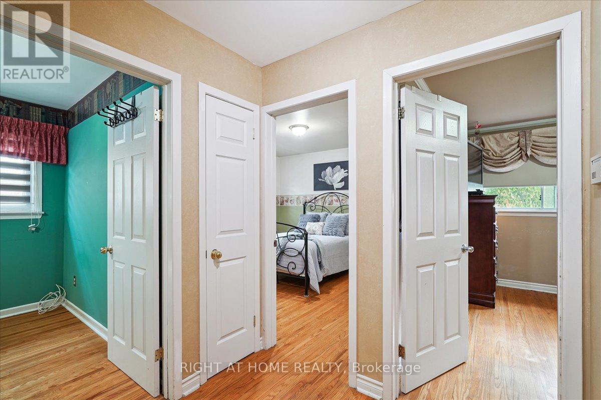 1 Sealstone Terrace, Toronto, Ontario  M1E 4J6 - Photo 17 - E12464247