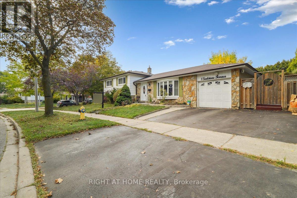 1 Sealstone Terrace, Toronto, Ontario  M1E 4J6 - Photo 3 - E12464247
