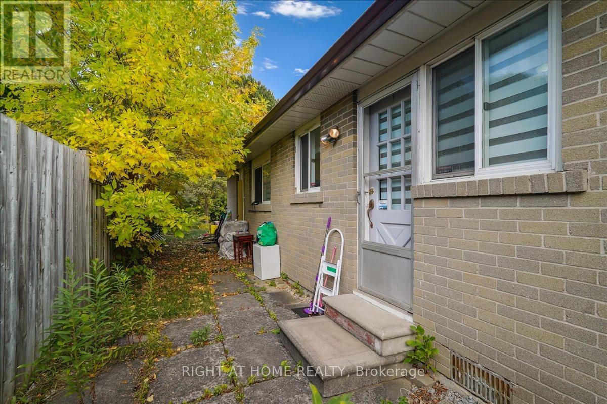 1 Sealstone Terrace, Toronto, Ontario  M1E 4J6 - Photo 31 - E12464247