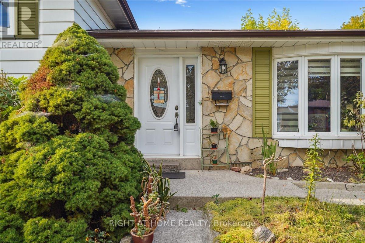 1 Sealstone Terrace, Toronto, Ontario  M1E 4J6 - Photo 5 - E12464247