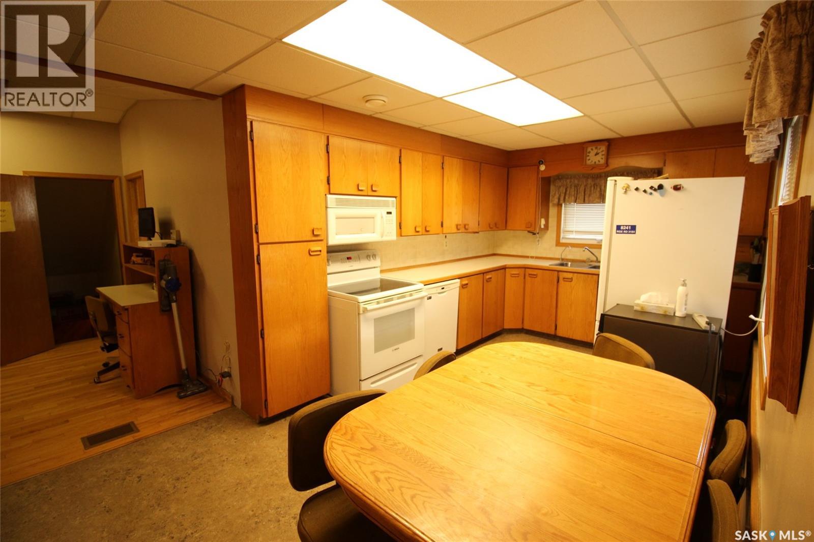 8241 3184 Range Road, Shaunavon, Saskatchewan  S0N 2M0 - Photo 2 - SK020872