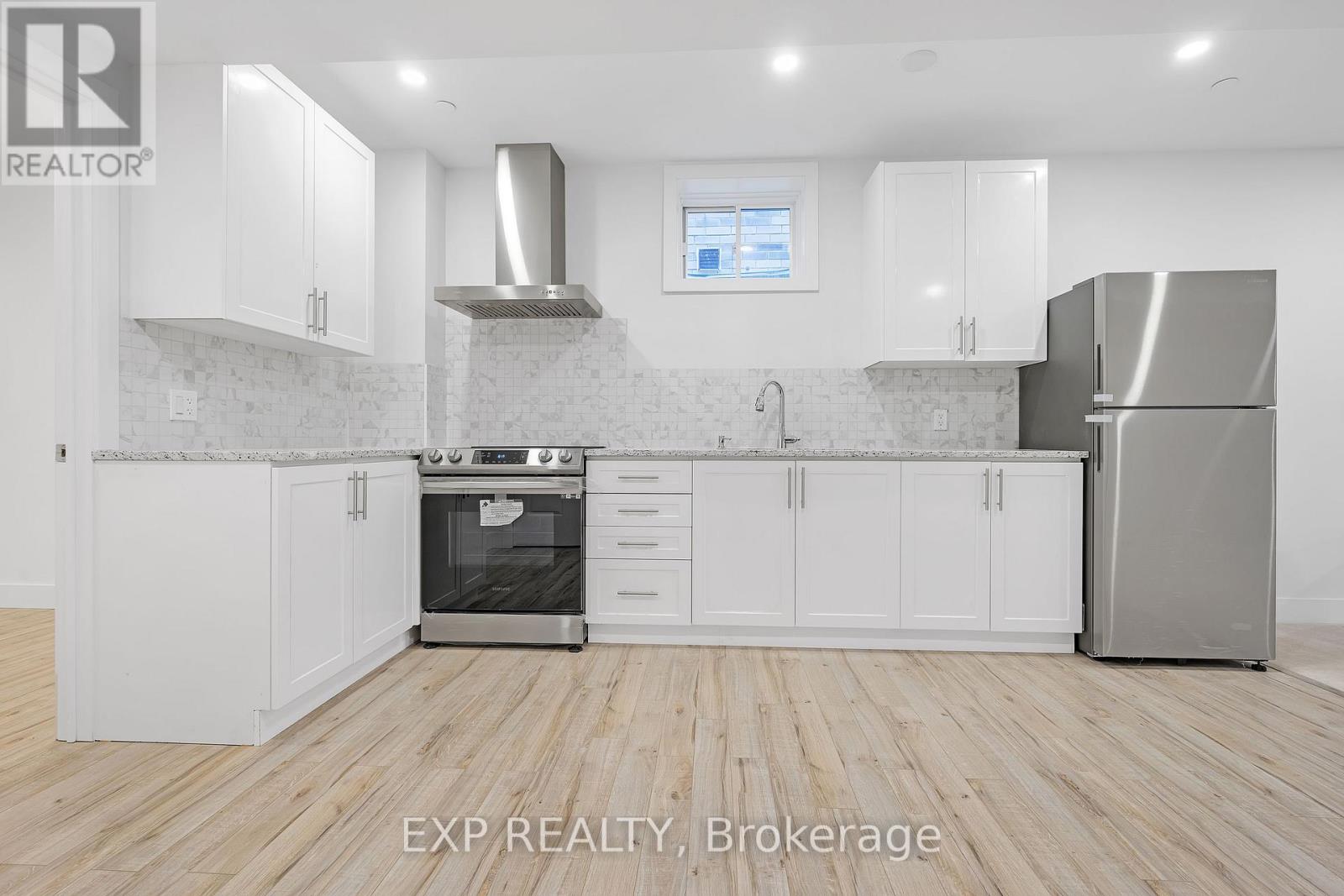 Bsmt - 24 Sikura Circle, Aurora, Ontario  L4G 3Y8 - Photo 2 - N12464273