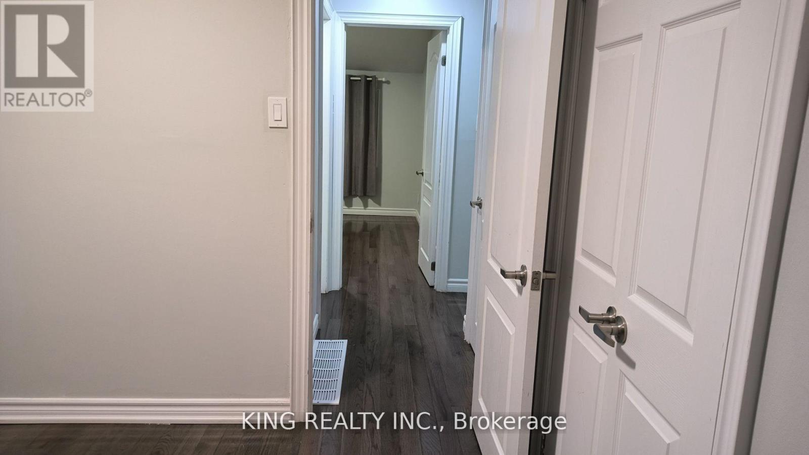 13 Fairfield Avenue, Brampton, Ontario  L6X 2H9 - Photo 12 - W12464239